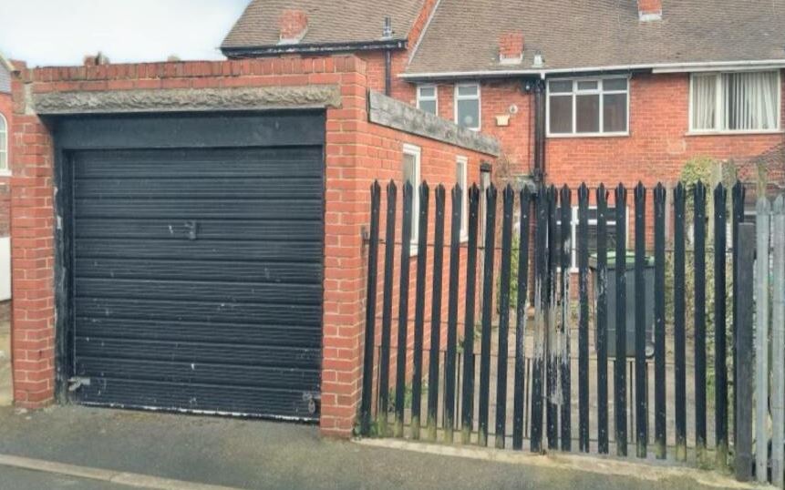 Lock up Garage and land investment